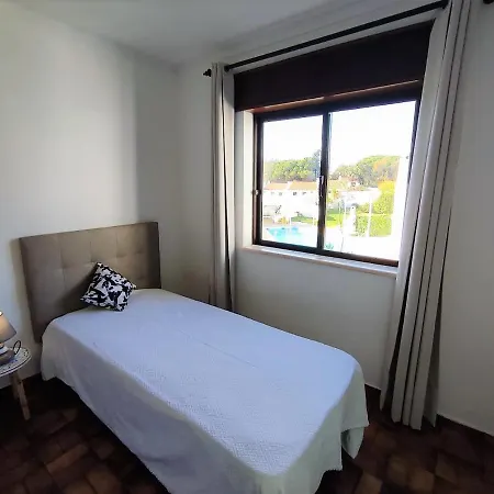 Apartamento V2 Pedro - By Bedzy Albufeira Exterior foto